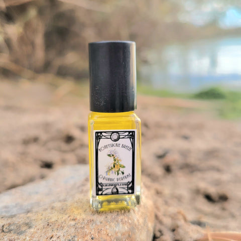 Honeysuckle Organic Perfume