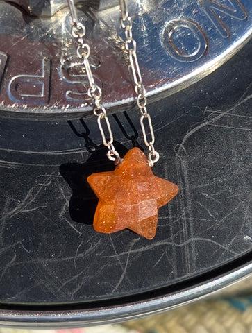 Indian Sunstone Faceted Star Sterling Silver Necklace